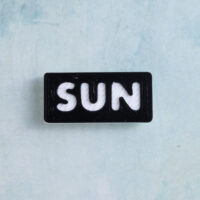 sun word snappy pots charm