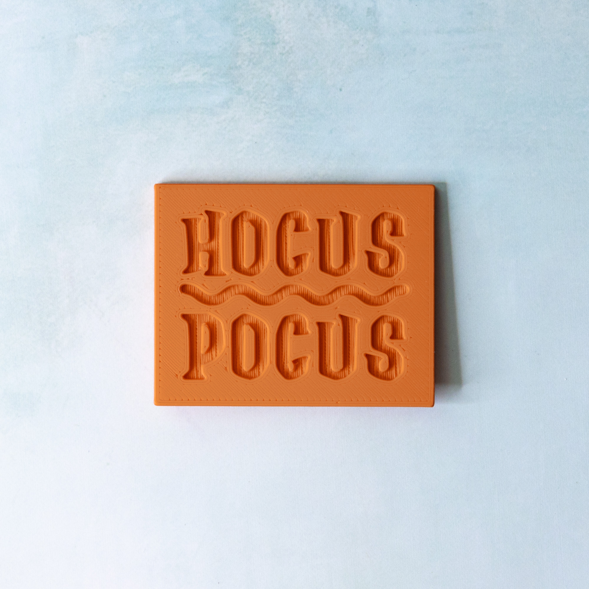 hocus pocus plaque snap orange front