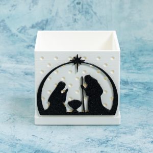 nativity scene snap on 3 inch white snappy pot