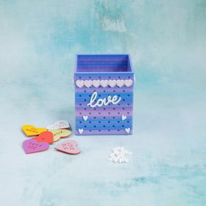 3 inch snappy box cotton candy heart snaps