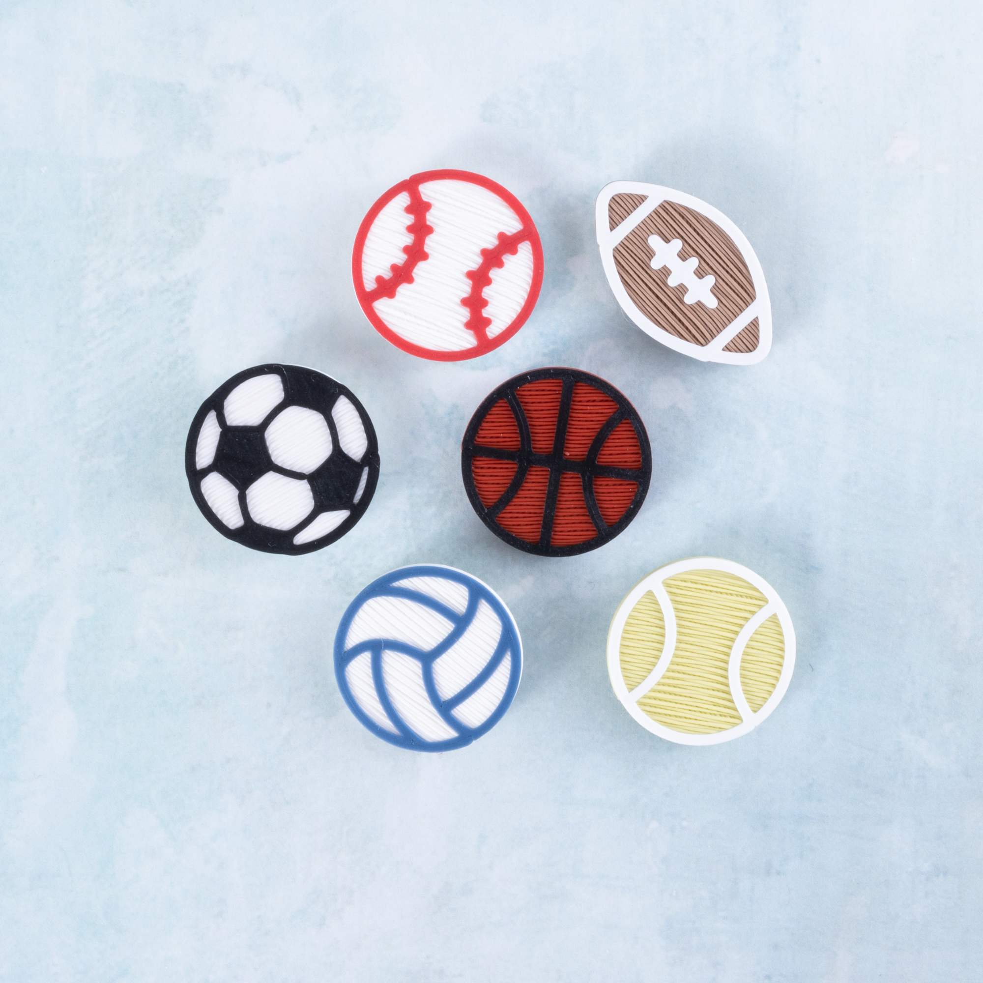 set of 6 sports balls snaps