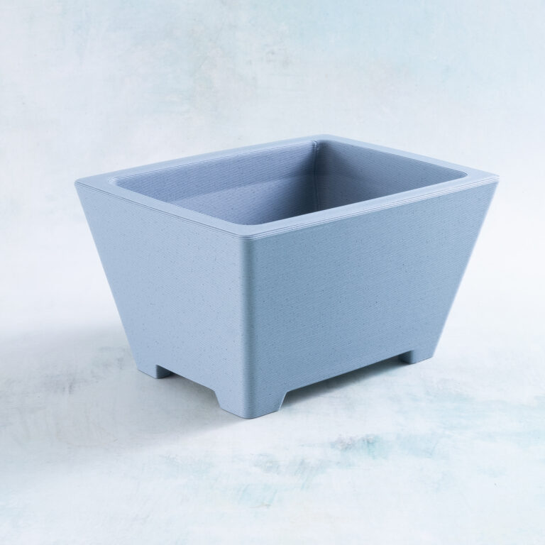 Shallow rectangle planter 3D printed haze gray angle