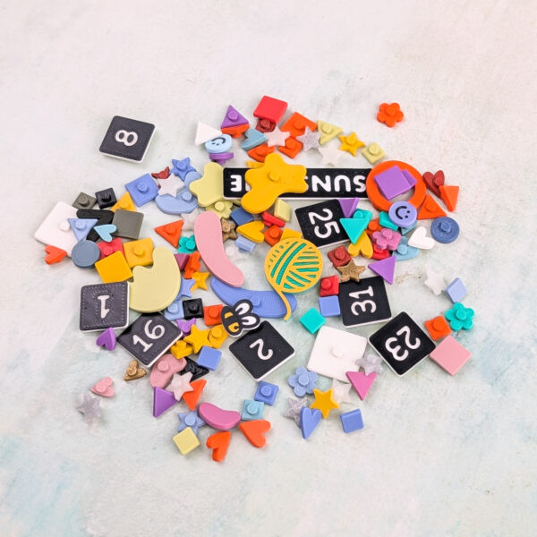 assorted snappy pots charms example