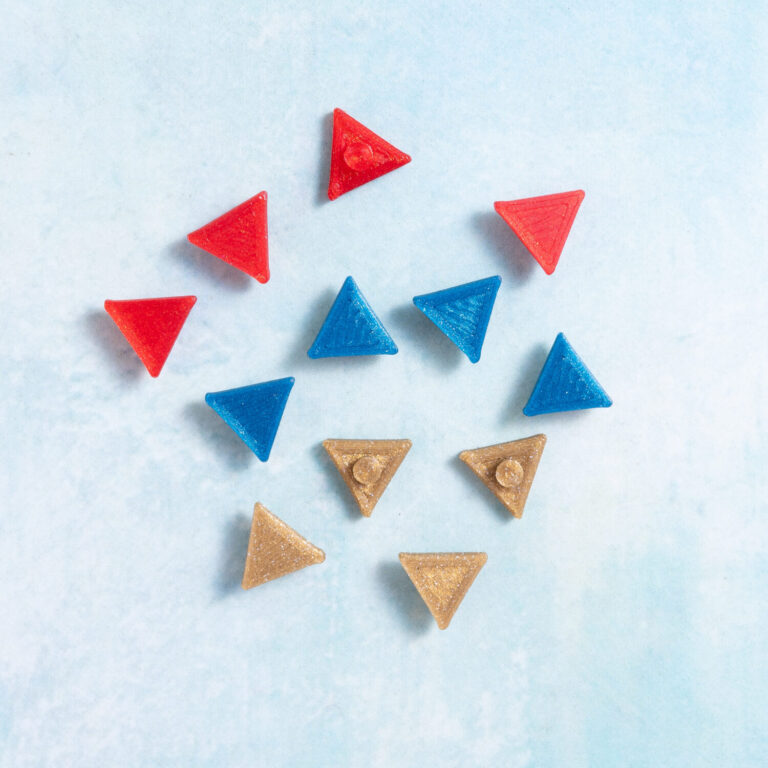 Snappy pots triangle charms sparkle red blue gold